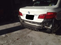 BMW528i リアバンパー脱着で傷修理！作業工程のご紹介！