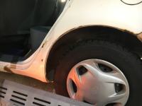 トヨタヴィッツ 左リヤぶつけて放置してたらサビサビに!安く修理して‼︎