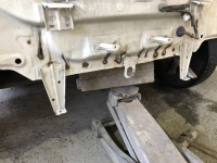 トヨタパッソ 破れたスペアタイヤスペースを交換せずに溶接修理で対応‼︎