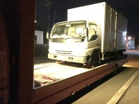 通行中に自走不可！2トン箱車トラックのレッカー引取り依頼♪