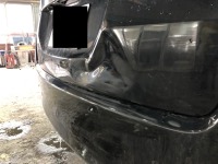 トヨタパッソセッテのリアゲート表面凹みを板金塗装修理