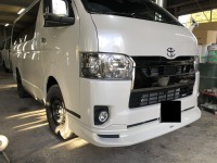 6型200系ハイエースのドレスアップ!オーバーフェンダー塗装・取り付け
