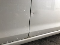ダイハツL175系ムーヴ 運転席ドアのサビと凹みを板金塗装修理！