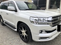 200系ランクル モデリスタエアロ割れ!前後のスポイラー を部分/塗装/修理!