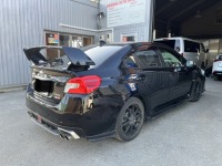 スバルWRX STIに持ち込みのリアウイングを取り付け！