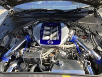 自社デモカー日産R35GT-Rの白くくすんだエンジンパーツを磨き！