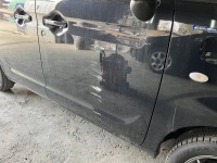 スズキスペーシア 運転席ドアのガリ傷/凹み(歪み)を板金塗装修理