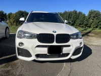 パーツ持ち込みでBMW X5のブラックキドニーグリル交換カスタム