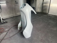 バイクに取り付けるFRP製ロケットカウルを持ち込みで塗装ご依頼
