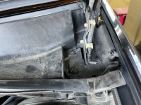 レガシィツーリングワゴンによくあるウォッシャーホース劣化で交換修理