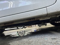 フリードの「サイドシルの耳」に錆！切り取り鉄板当て溶接修理！