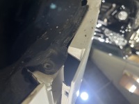 ハイゼットカーゴの破損したバンパー取付部を作成して部分塗装にて修理