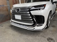 LX600にダブルエイト製モデリスタ用ボディキットを塗り分け塗装して取り付け