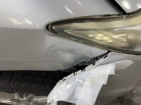エスティマの潰れたフェンダー周辺を修正/調整して持ち込み同色中古パーツに交換修理