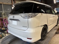 トヨタエスティマのリアクオーター板金修理