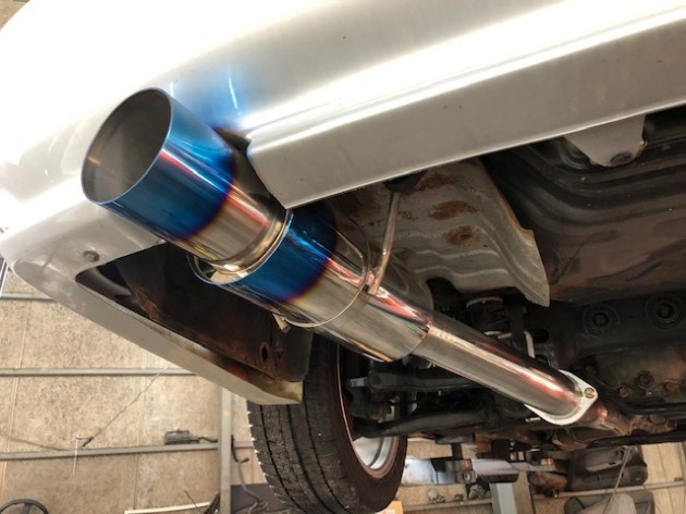 日産 ローレル C35 RB25DET GPsports マフラー交換 取り付け 広島市 安佐北区 可部 三入 カスタム ネオクラシック 旧車 点検  車検 板金 高価買取｜グーネットピット