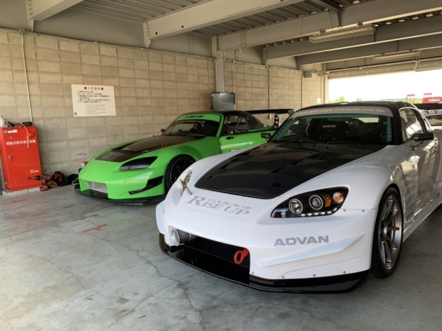 十勝スピードウェイ 夏祭りに向けてデモカーをセッティング チューニングショップ Gtスポーツ車専門店 札幌 ガレージライズアップ Do Blog ドゥブログ