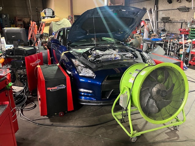 在庫処分！早い者勝ち！新車 札幌引取限定 エイチリーダ イエロー 在庫