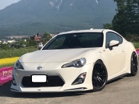 トヨタ86 ZN6 レイズ グラムライツ57XTC 装着!