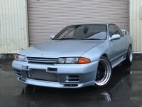 スカイライン GT-R BNR32 全塗装済みのキマリ物が入庫！