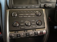 R35GTR センタースイッチパネル＆タイヤ交換！