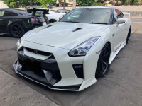 R35GT-R トラスト サーキットスペックセンターパイプ 取り付け！