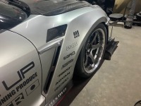 R35 GT-R Kansaiサービス フロントワイドフェンダー取り付け！