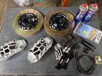 フェアレディＺ Z34 D2キャリパーキットを取り付け！