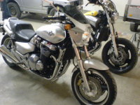 ホンダ　X4修理　バイク屋かよ！