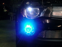 三菱　トライトン　フォグランプ　LED付き　HID！
