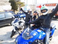 バイクの季節！バイクのお客さんも遊びに来ます！
