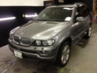 BMW　X5　ラジエターサブタンク割れ　交換！