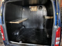 ハイエース 暗室車製作‼️