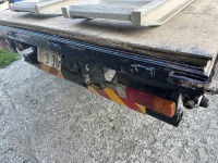 ダイナ　トヨエース　煽り交換　錆び腐れヒンジ折れ