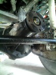 トヨタ ランドクルーザー80 フロントデフオイル漏れ修理