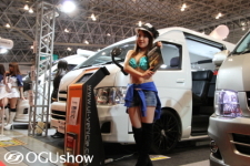 ハイエースカスタム　東京オートサロン2012　会場の様子4