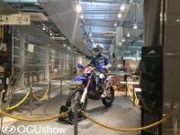 オフロードバイク内山裕太郎選手愛用WR450Fが新東名高速道路清水PAに展示中！