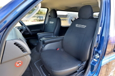 ハイエースWピックアップ内装を公開！車内はこうなってる！