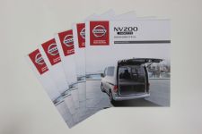 日産NV200「マルチベッドワゴン」カタログ
