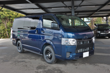 200系ハイエースDXをオシャレにカスタム！サーフィン＆車中泊仕様